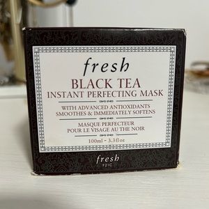 Fresh Black Tea Instant Perfecting Mask
